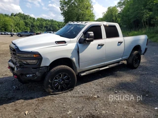 RAM 2500 TRADESMAN