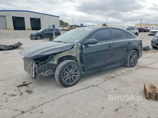 KIA FORTE GT LINE