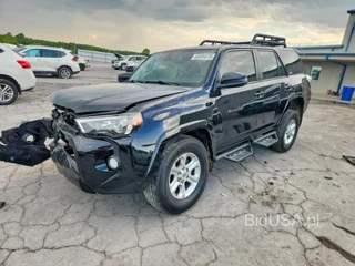 TOYOTA 4RUNNER SR5