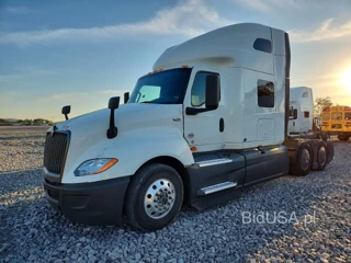 INTERNATIONAL LT625