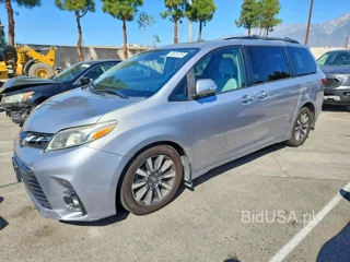 TOYOTA SIENNA LIMITED PREMIUM 7-PASSENGER