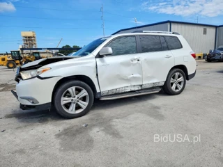 TOYOTA HIGHLANDER LIMITED