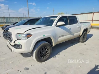 TOYOTA TACOMA SR5 V6