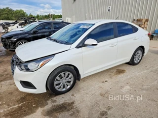 HYUNDAI ACCENT SE