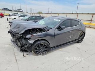 MAZDA 3 PREMIUM PLUS