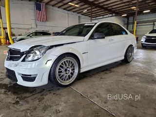MERCEDES-BENZ C 63 AMG