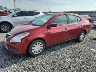 NISSAN VERSA SV