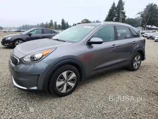 KIA NIRO LX