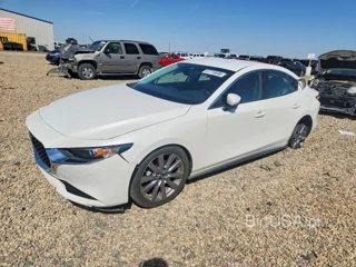 MAZDA 3 PREFERRED