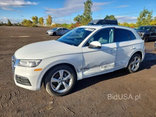 AUDI Q5 PREMIUM PLUS