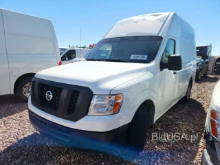NISSAN NV 2500