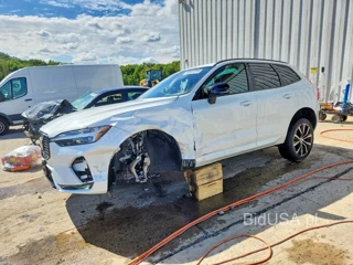 VOLVO XC60 PLUS