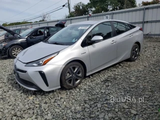 TOYOTA PRIUS XLE