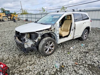 TOYOTA HIGHLANDER XLE