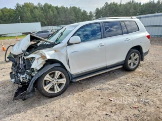 TOYOTA HIGHLANDER LIMITED