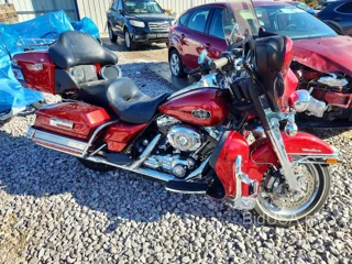HARLEY-DAVIDSON FLHTCUI