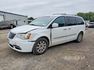CHRYSLER TOWN & COUNTRY TOURING
