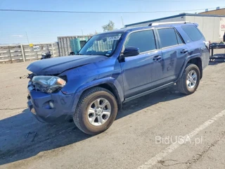 TOYOTA 4RUNNER SR5