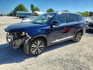 MITSUBISHI OUTLANDER SE