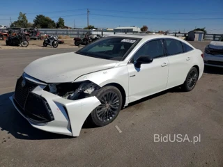 TOYOTA AVALON XSE