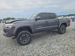 TOYOTA TACOMA SR5 V6