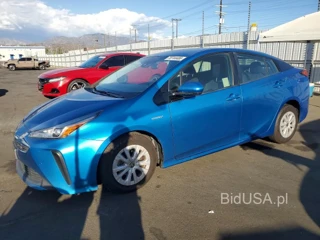 TOYOTA PRIUS LE