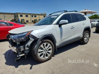 TOYOTA RAV4 XLE PREMIUM