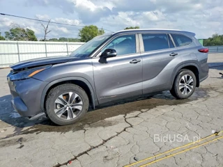 TOYOTA HIGHLANDER XLE