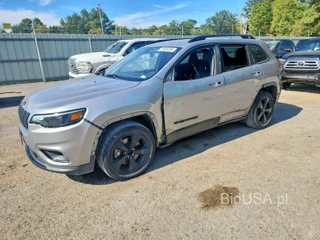 JEEP CHEROKEE LATITUDE PLUS