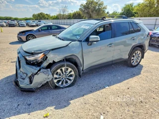 TOYOTA RAV4 XLE PREMIUM
