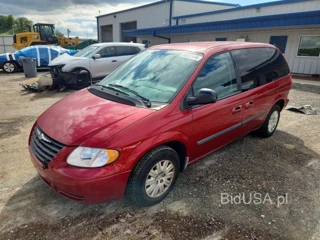 CHRYSLER TOWN & COUNTRY