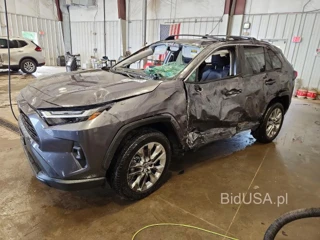 TOYOTA RAV4 XLE PREMIUM