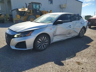 NISSAN ALTIMA SV