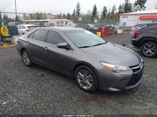TOYOTA TOYOTA CAMRY SE