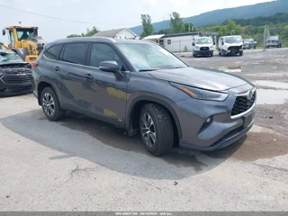 TOYOTA TOYOTA HIGHLANDER HYBRID XLE