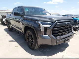 TOYOTA TOYOTA TUNDRA SR5