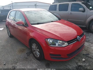 VOLKSWAGEN VOLKSWAGEN GOLF TSI S 4-DOOR