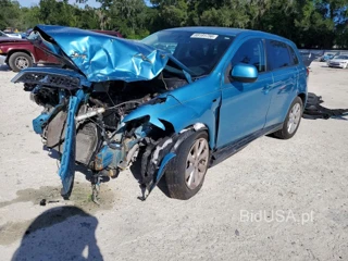 MITSUBISHI OUTLANDER SPORT ES
