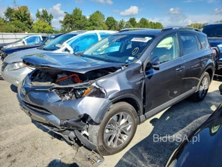 TOYOTA RAV4 HYBRID XLE
