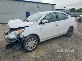 NISSAN VERSA SV