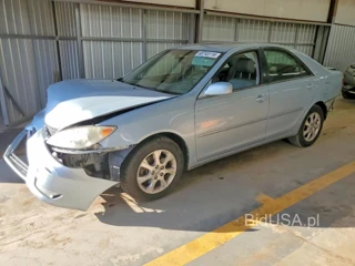 TOYOTA CAMRY XLE V6