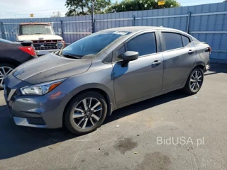 NISSAN VERSA SV