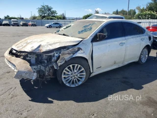 TOYOTA AVALON HYBRID XLE TOURING