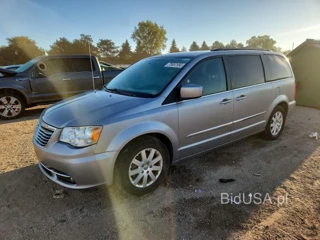 CHRYSLER TOWN & COUNTRY TOURING