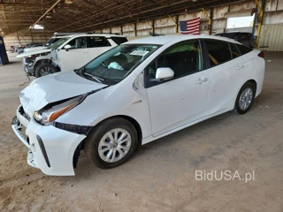 TOYOTA PRIUS LE