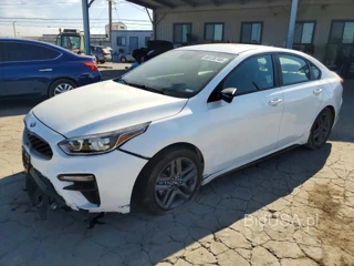 KIA FORTE GT LINE