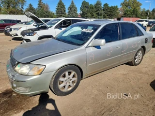 TOYOTA AVALON XLS