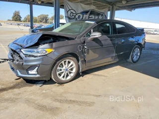 FORD FUSION TITANIUM