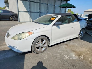 TOYOTA CAMRY SOLARA SE V6
