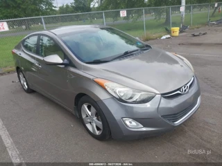 HYUNDAI HYUNDAI ELANTRA GLS